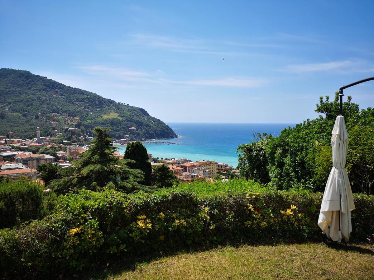Elegant And Sea View Excelsior Apartment Levanto Exteriér fotografie
